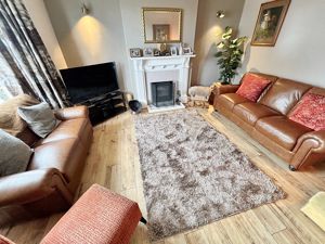 Lounge- click for photo gallery